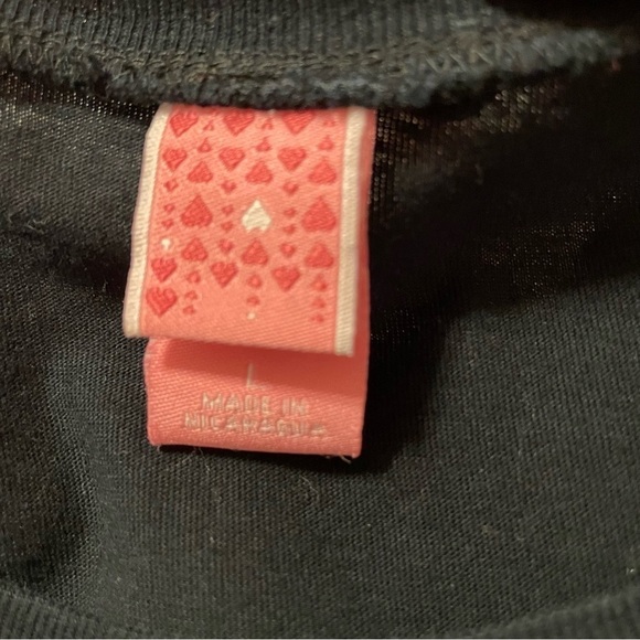 Target Black Long Sleeve Heart Print Shirt with Red and Pink Hearts. Size Medium - Picture 9 of 10